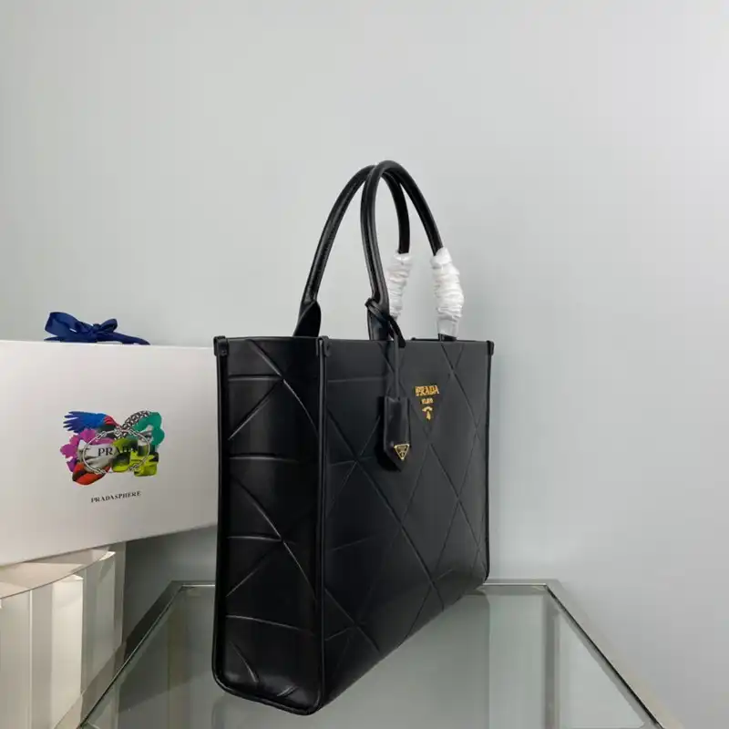 Prada Bag 2212YA0029