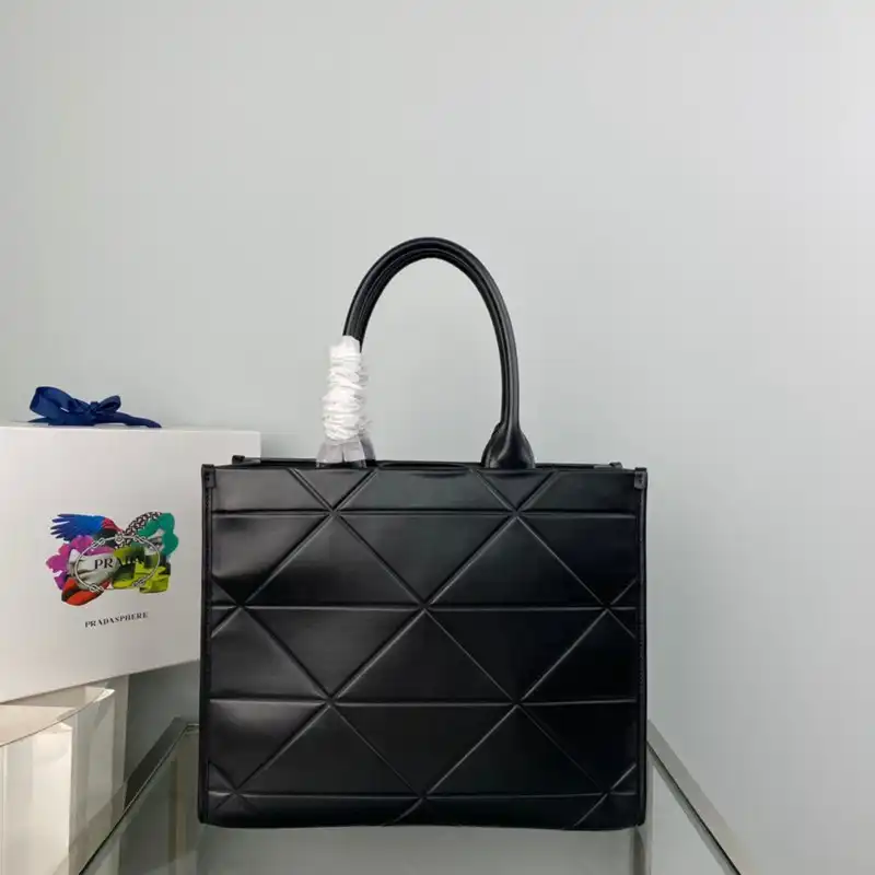 Prada Bag 2212YA0030