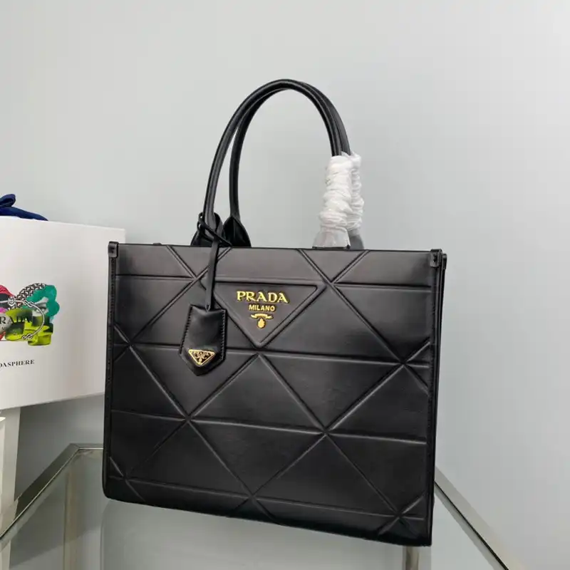 Prada Bag 2212YA0030