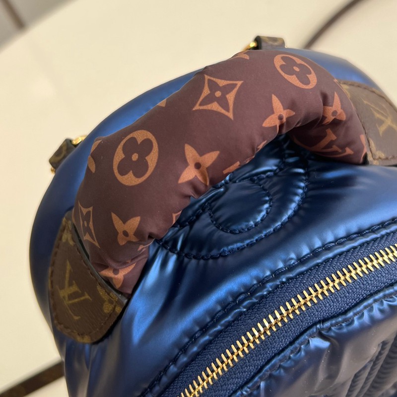 FASH LOUIS VUITTON Bag 2212YZ0020