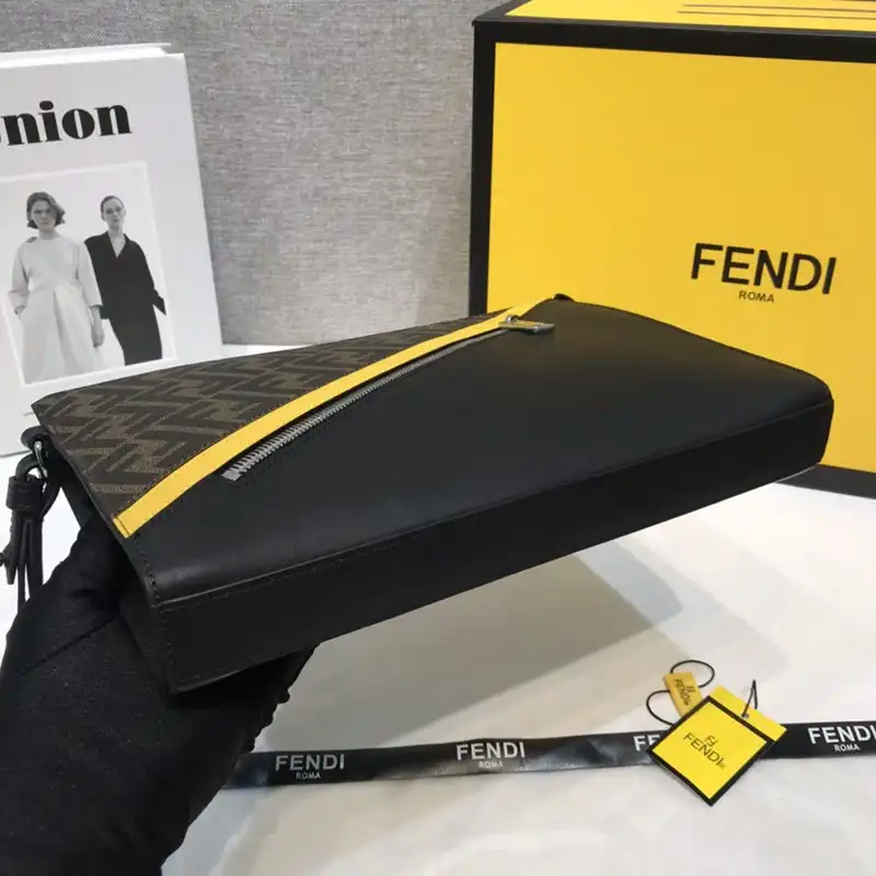 Fendi Bag 2212YZ0027