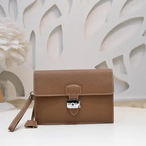 Hermès Bag 2212YZ0037