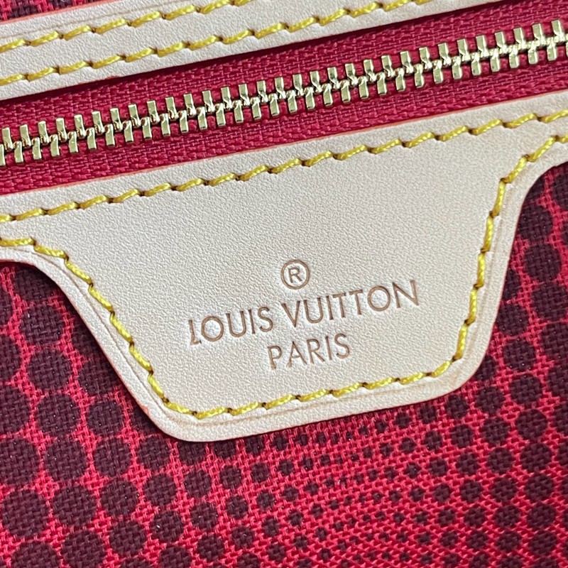 FASH LOUIS VUITTON Bag 2301DJ0001