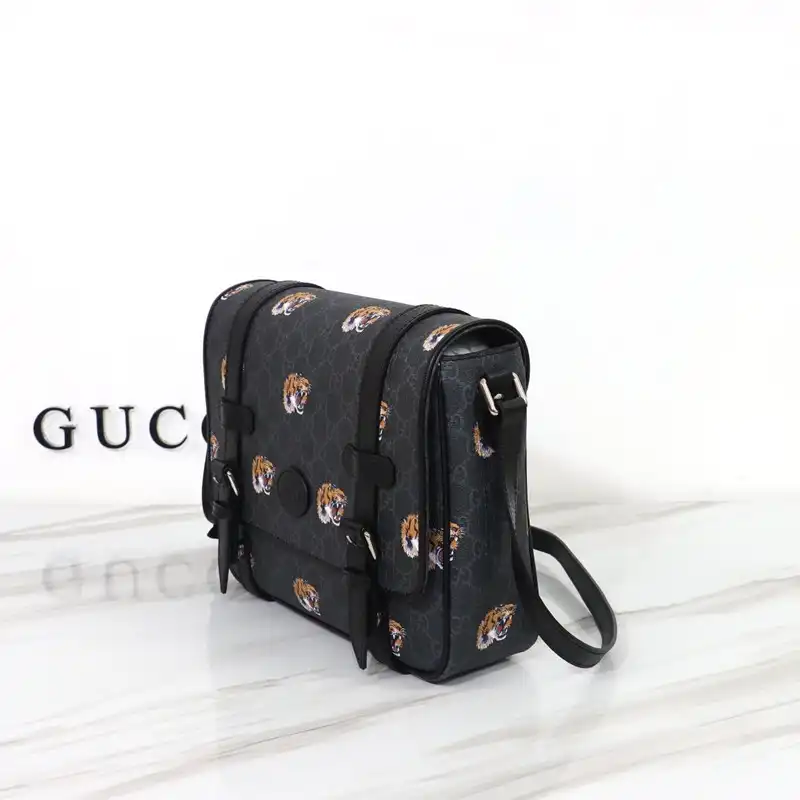 Cheap Gucci Bag 2301DJ0005