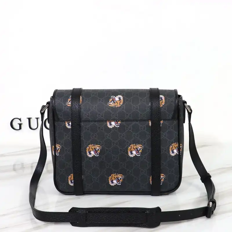 FASH Gucci Bag 2301DJ0005