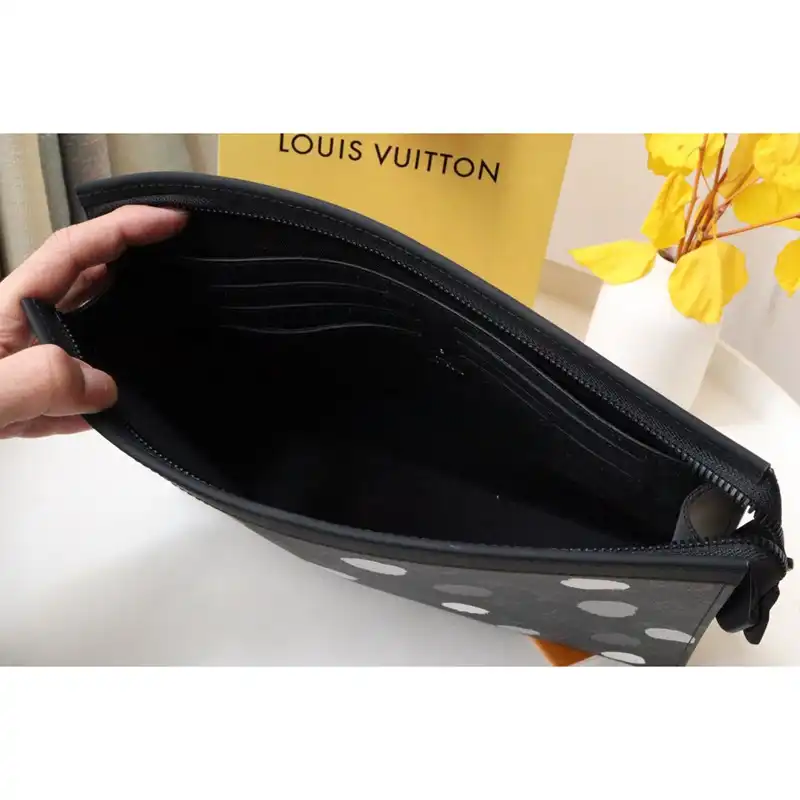 LV Bag 2301DJ0012