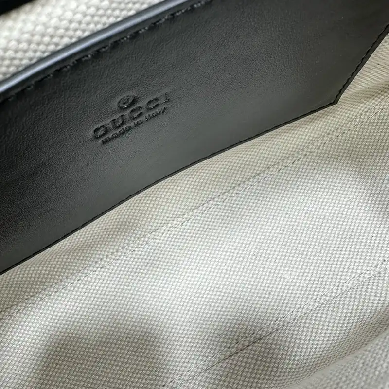 Cheap Gucci Bag 2301YA0017