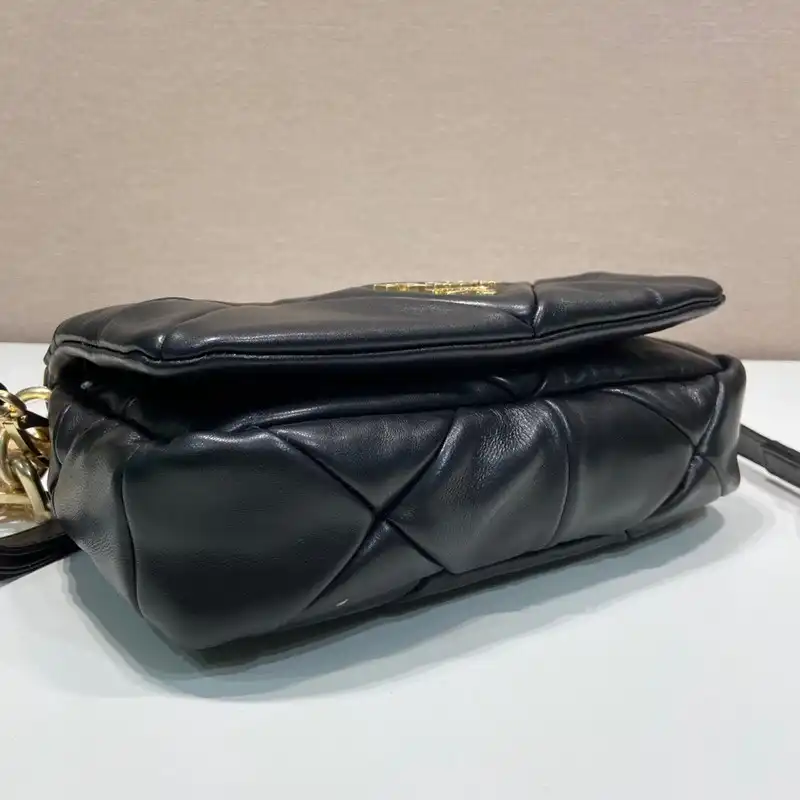 Prada Bag 2301YZ0001