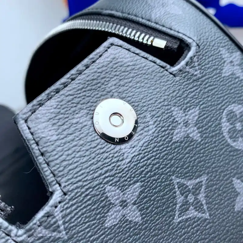 LV Bag 2301YZ0017