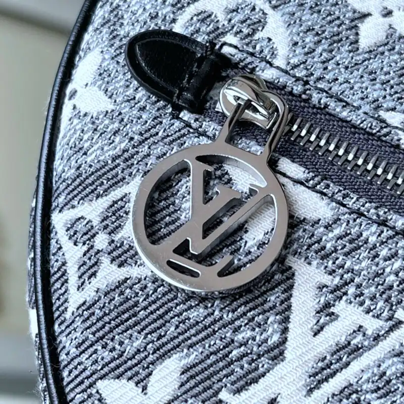 Fashionrepsfam ru LV Bag 2301YZ0053