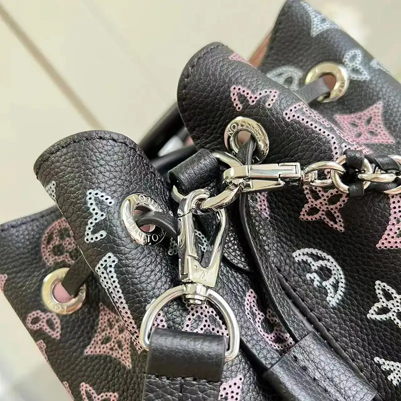 Fashionrepsfam ru LV Bag 2302HT0016