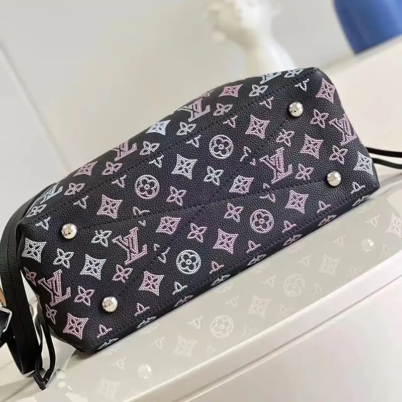 LV Bag 2302HT0016