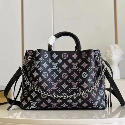 LV Bag 2302HT0016