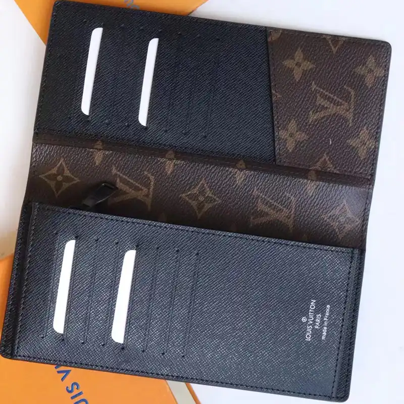 Fashionrepsfam ru LV Bag 2302HT0019