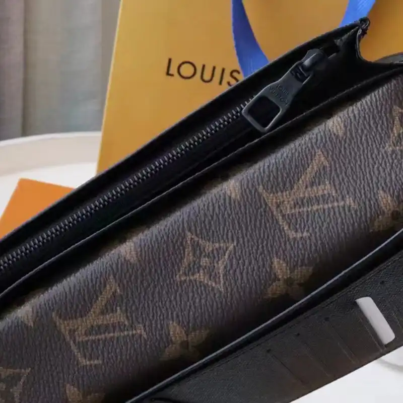 LV Bag 2302HT0019