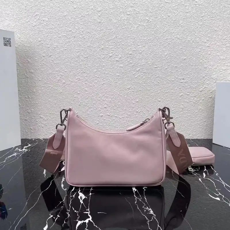 Official FashionRep Prada Bag 2302HT0032