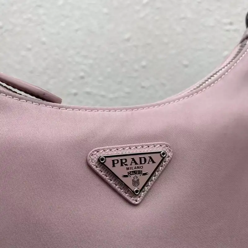 Official FashionRep Prada Bag 2302HT0032