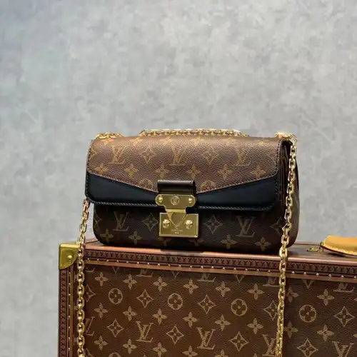 LV Bag 2303HT0004