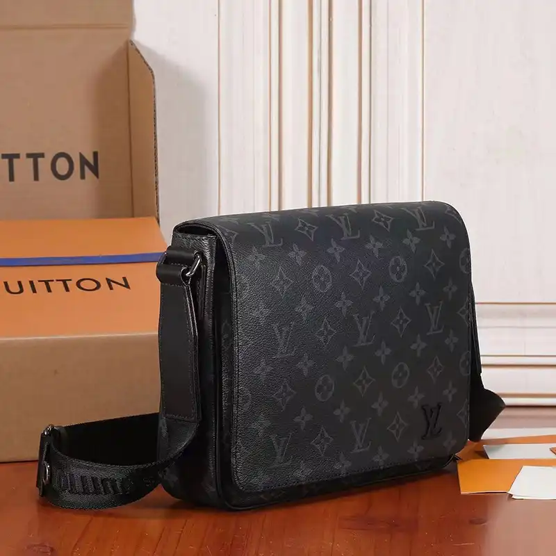 LV Bag 2303HT0015