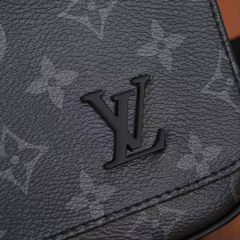 LV Bag 2303HT0015