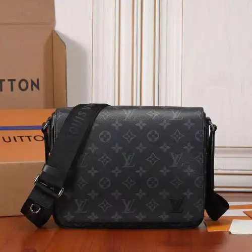 LV Bag 2303HT0015