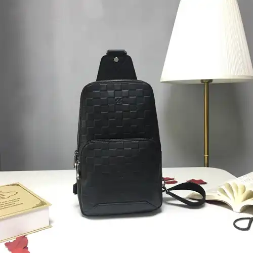 Fashionrepsfam ru LV Bag 2303HT0018