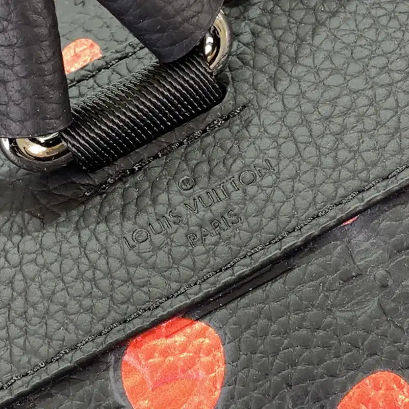 LV Bag 2304DJ0002