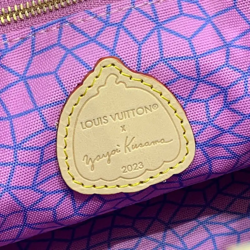 LV Bag 2304DJ0025