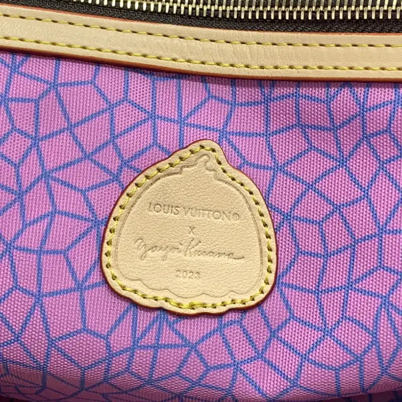 LV Bag 2304DJ0029