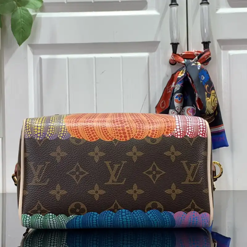 LV Bag 2304DJ0034