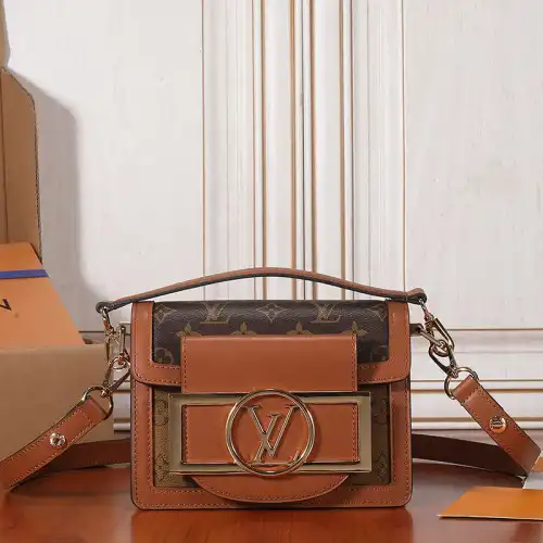 LV Bag 2304DJ0044