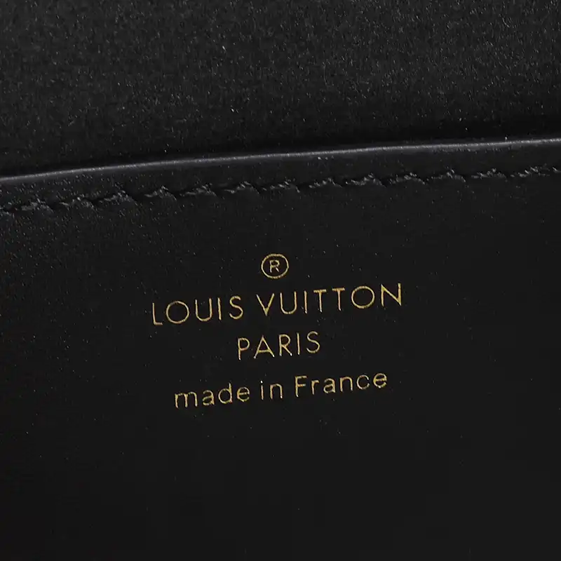 LV Bag 2304DJ0045