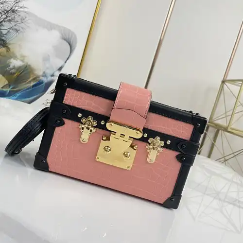 LV Bag 2304DJ0056