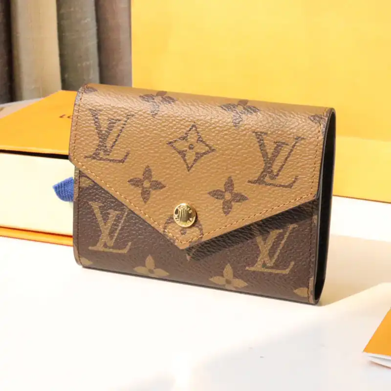 LV Bag 2304DJ0083