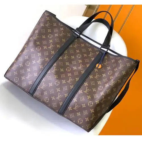 LV Bag 2304DJ0086