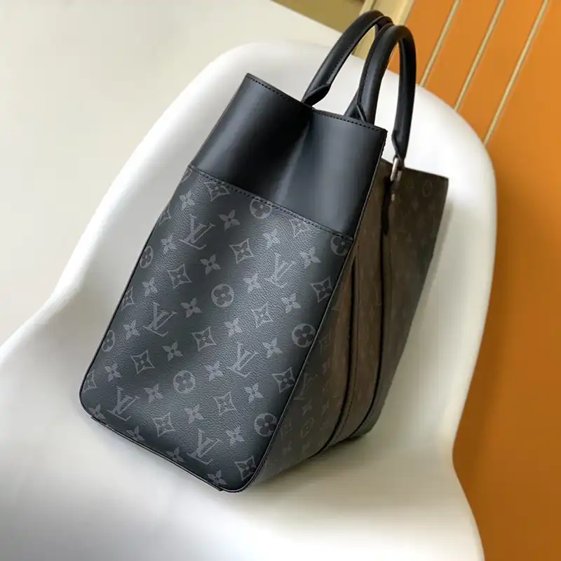 LV Bag 2304DJ0090