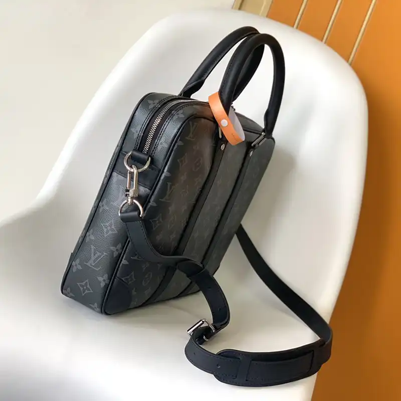 LV Bag 2304DJ0092