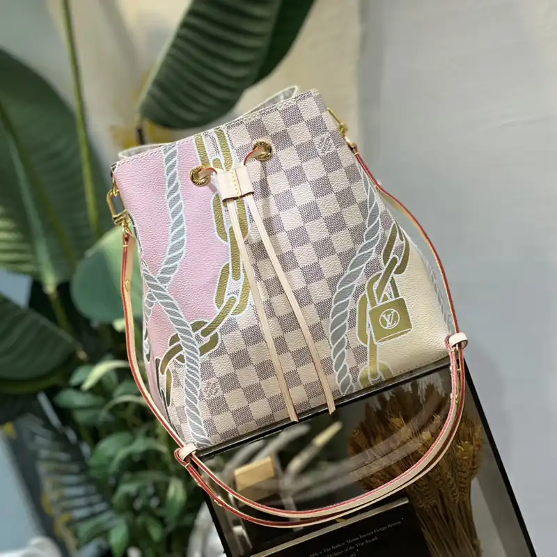 LV Bag 2304DJ0119