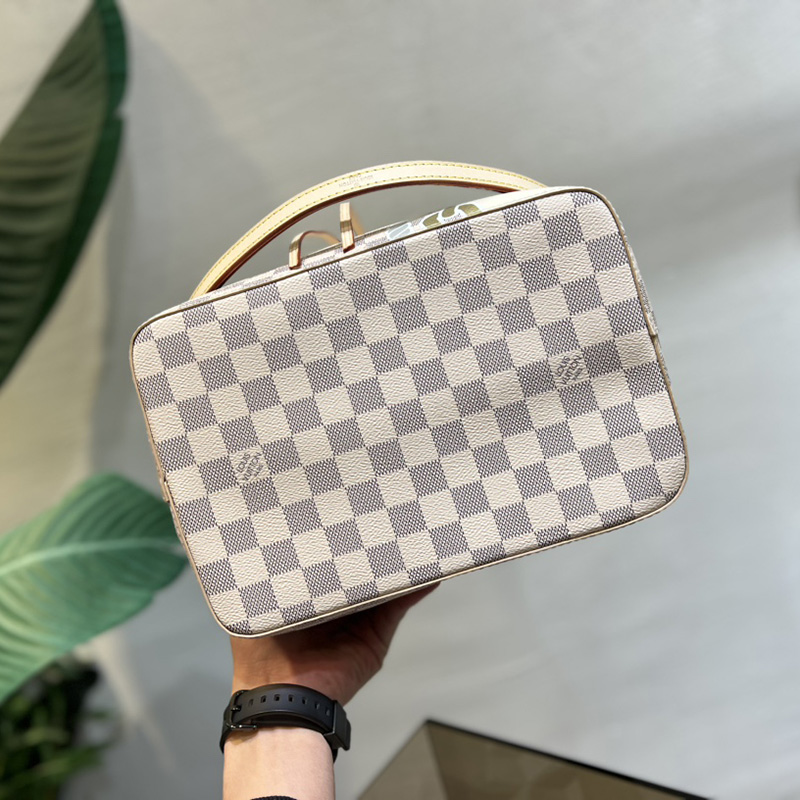 FASH LOUIS VUITTON Bag 2304DJ0119