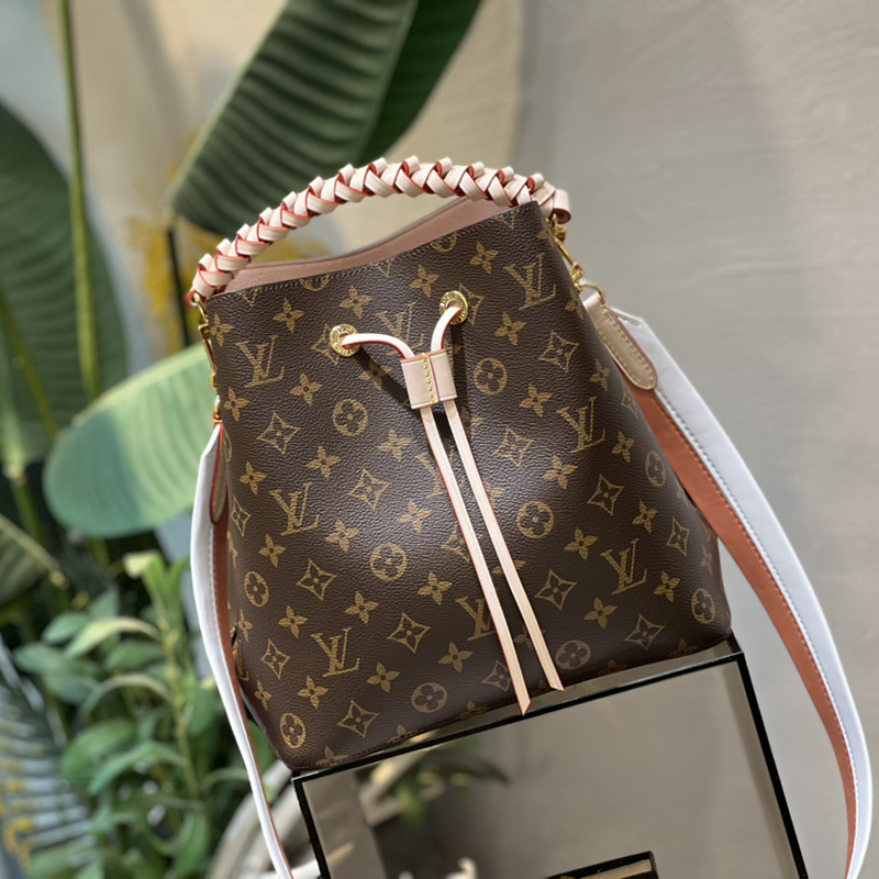 FASH LOUIS VUITTON Bag 2304DJ0121