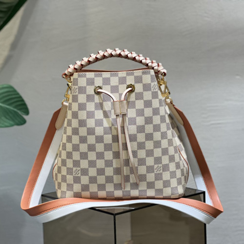 FASH LOUIS VUITTON Bag 2304DJ0122