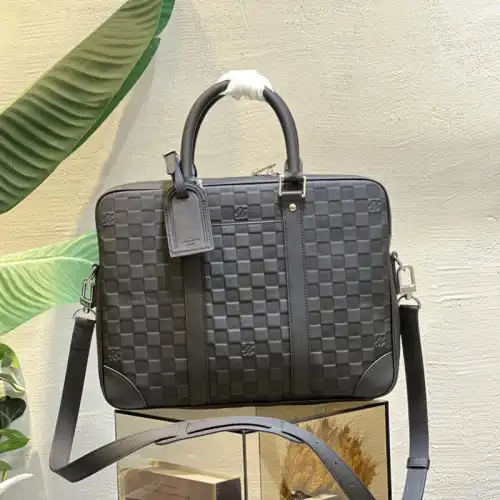 LV Bag 2304DJ0130