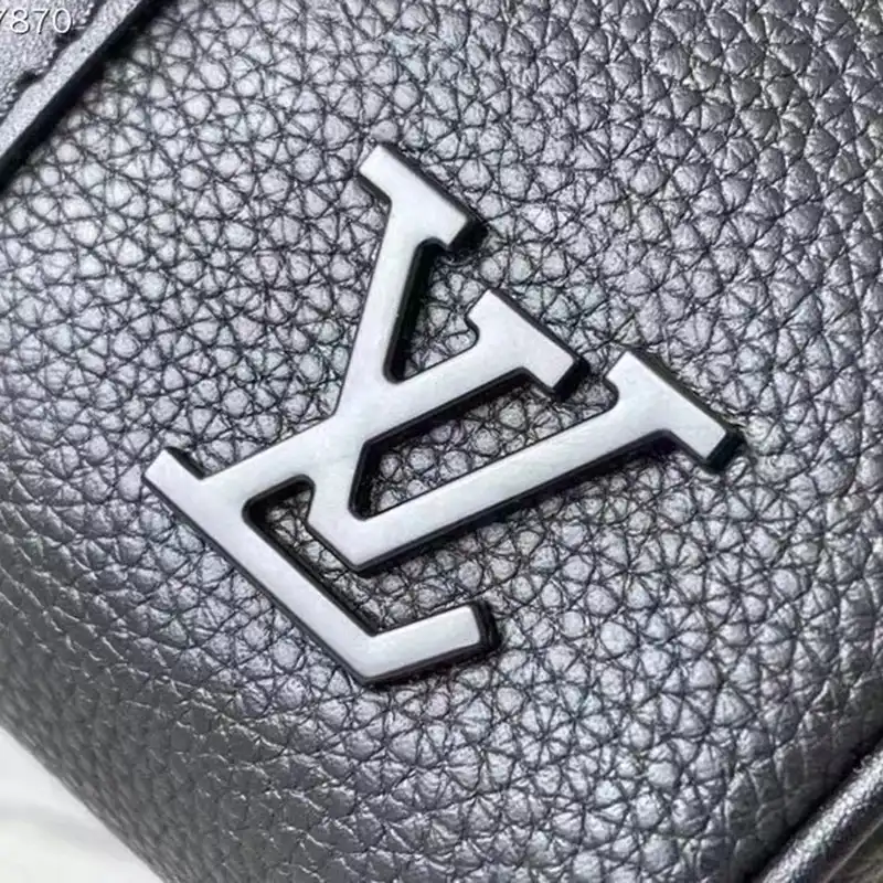 LV Bag 2304HT0009