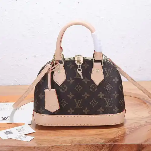 LV Bag 2304HT0010