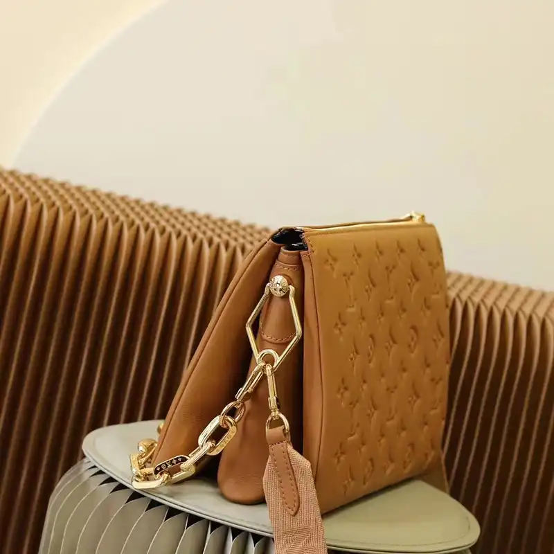 LV Bag 2304HT0012