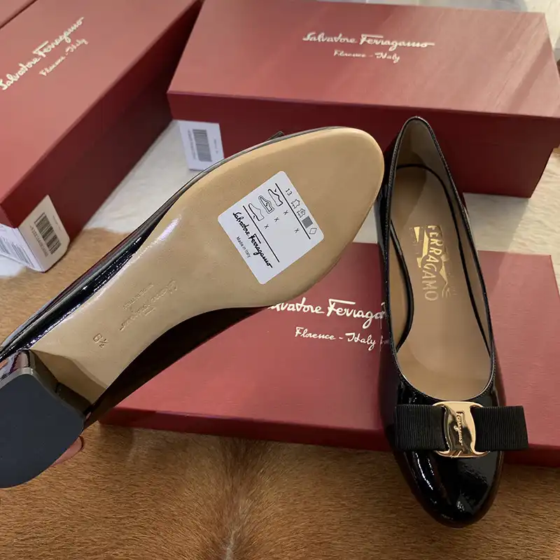 Salvatore Ferragamo Shoes 2304PZ0038