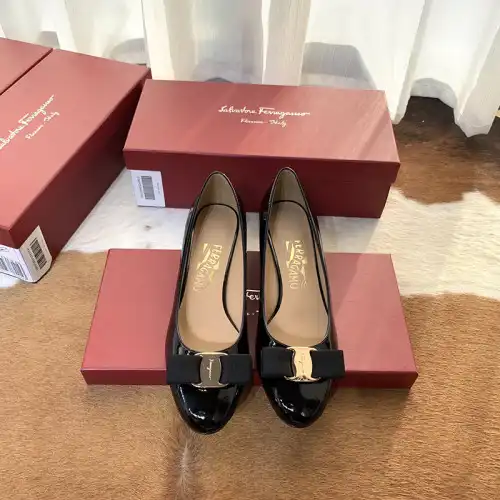 Salvatore Ferragamo Shoes 2304PZ0038