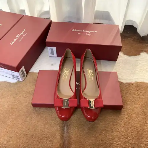 Salvatore Ferragamo Shoes 2304PZ0039