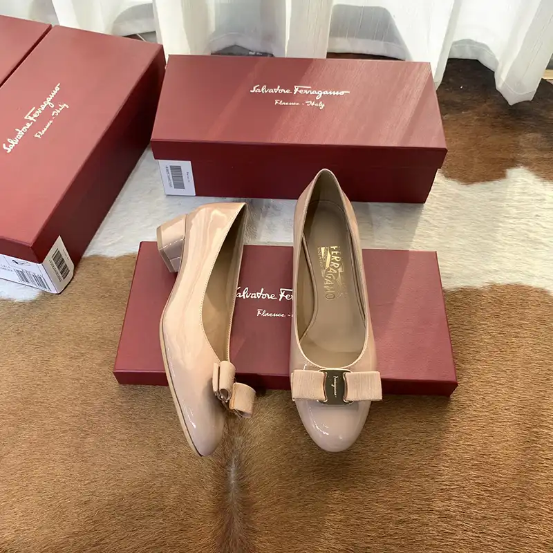 Salvatore Ferragamo Shoes 2304PZ0040