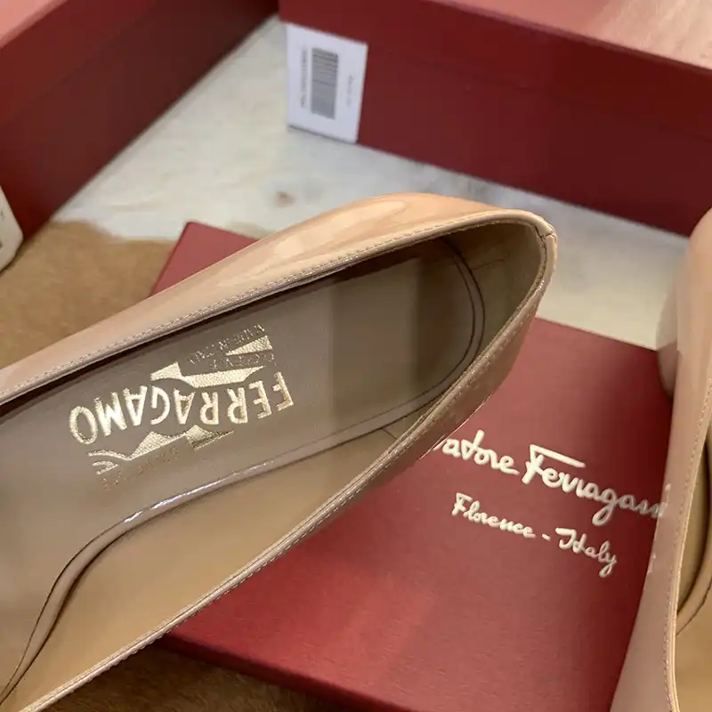 Salvatore Ferragamo Shoes 2304PZ0040